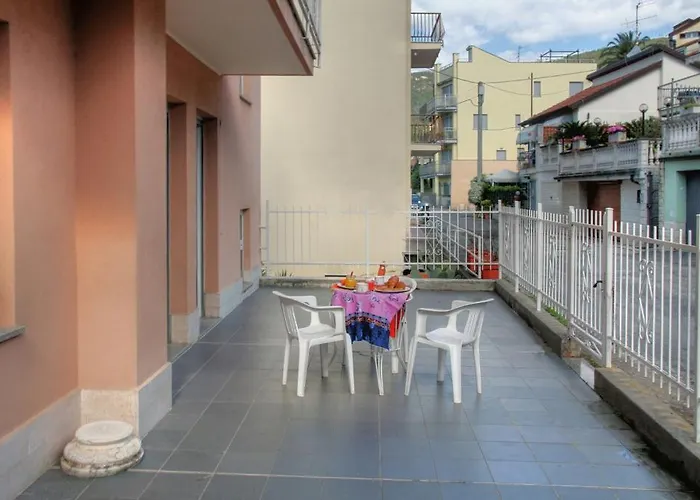 Bellevue 3* Pietra Ligure